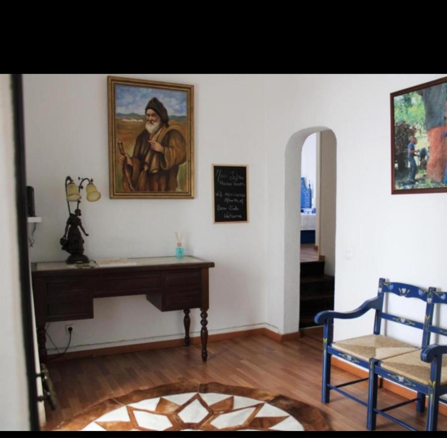 Mont' Sobro Hostel Evora Exterior photo